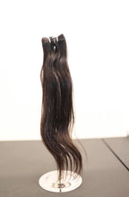 Load image into Gallery viewer, 100% Indian Straight Virgin Unprocessed Hair