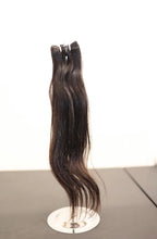 Load image into Gallery viewer, 100% Indian Straight Virgin Unprocessed Hair

